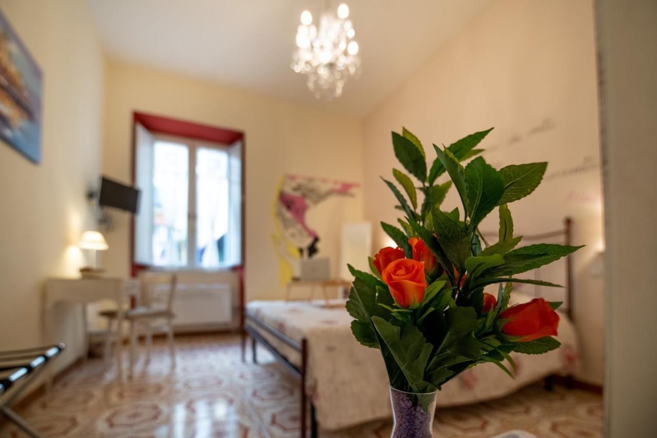 Terre Dipinte Bed & Breakfast ซาแลร์โน ภายนอก รูปภาพ