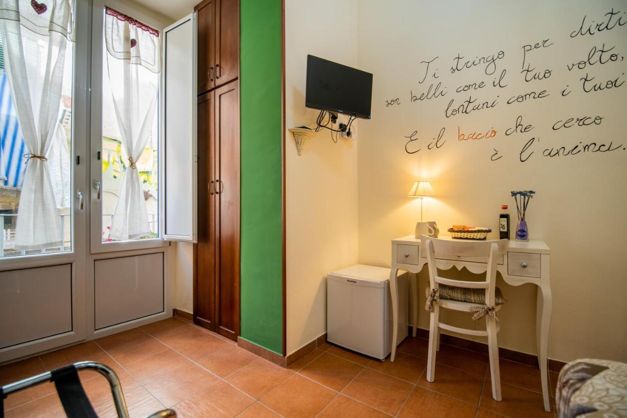 Terre Dipinte Bed & Breakfast ซาแลร์โน ภายนอก รูปภาพ